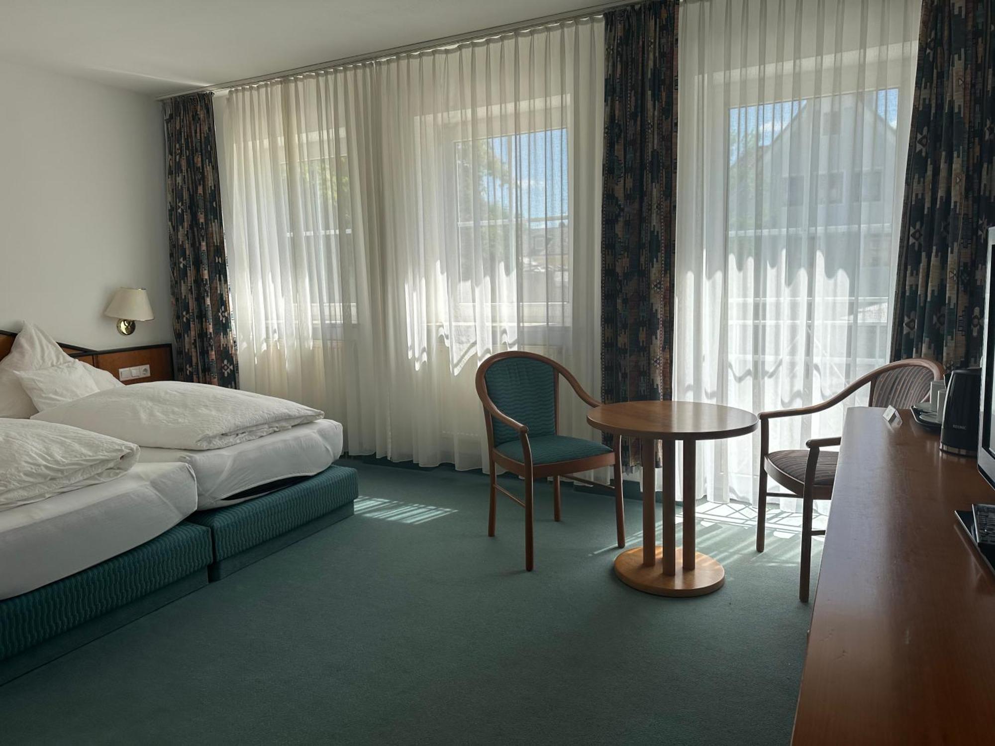 Reichertshofen St Hotel מראה חיצוני תמונה